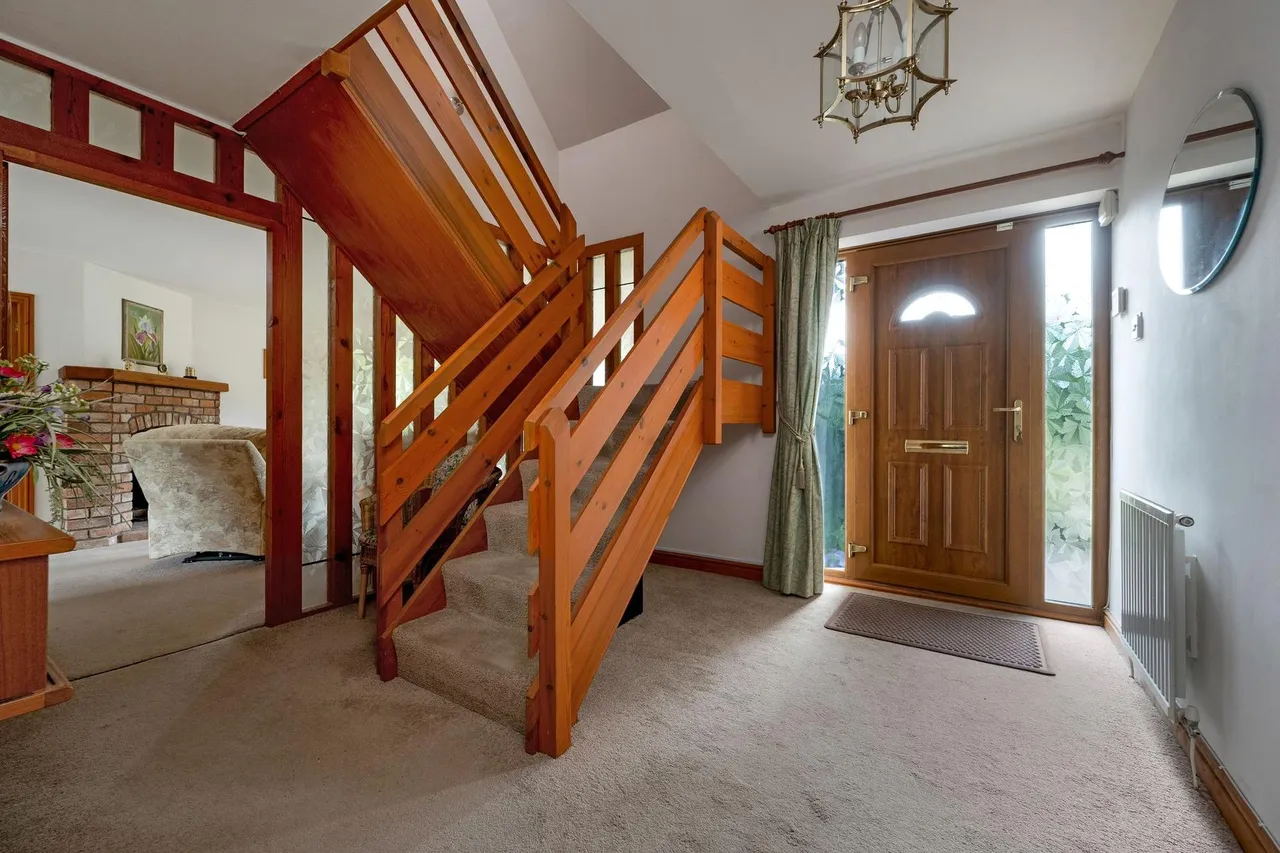 Church Lane, Long Clawson, LE14, photo 7