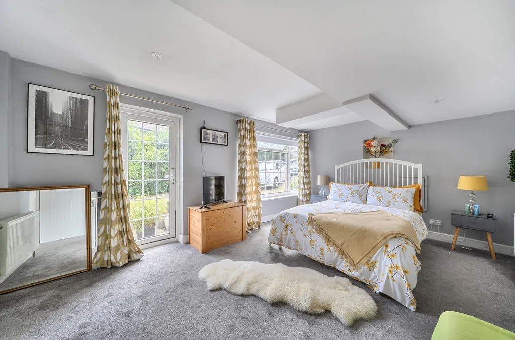 Zig Zag Road, Kenley CR8 5EL, photo 8