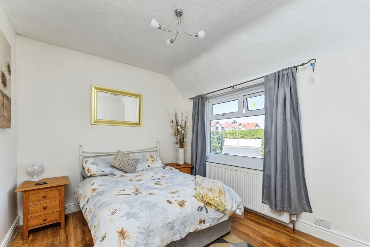 Beach Avenue, Prestatyn, LL19, photo 10
