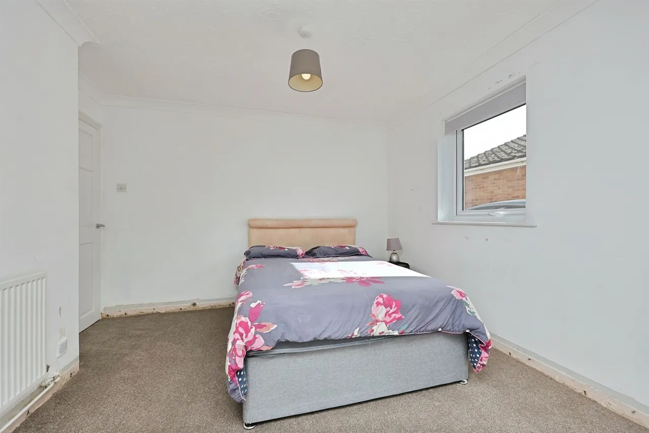 Newfields, Sporle, PE32, photo 7