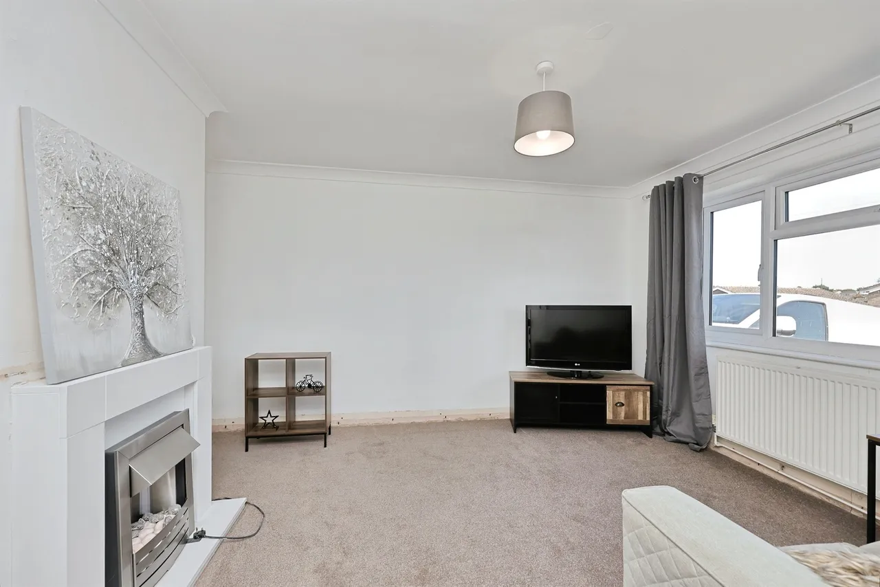 Newfields, Sporle, PE32, photo 6
