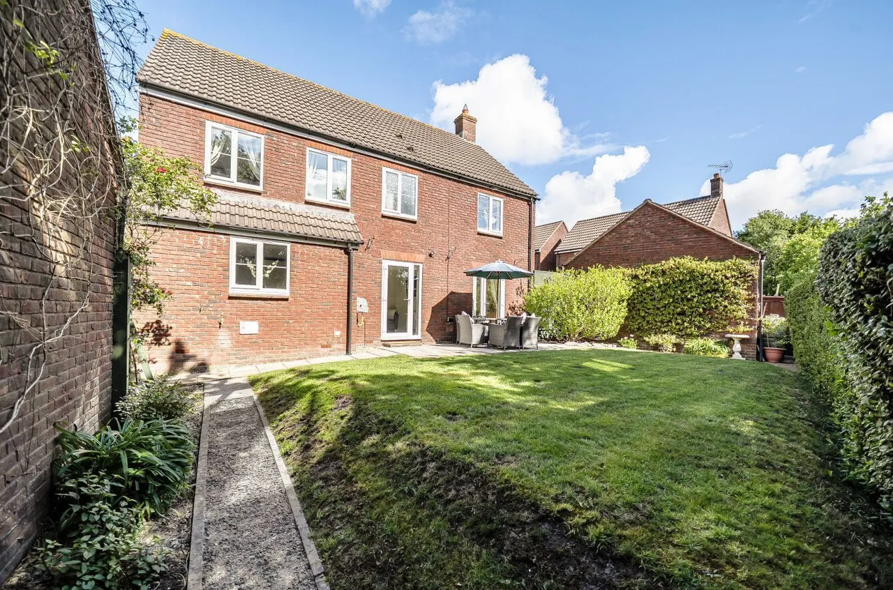 Cresswell Drive, Hilperton, BA14, photo 19