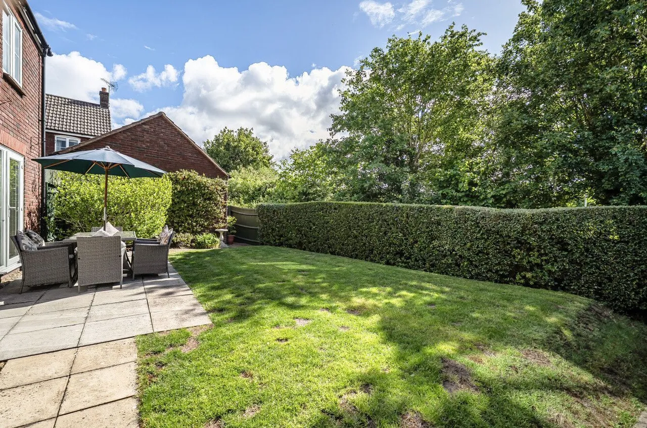 Cresswell Drive, Hilperton, BA14, photo 2