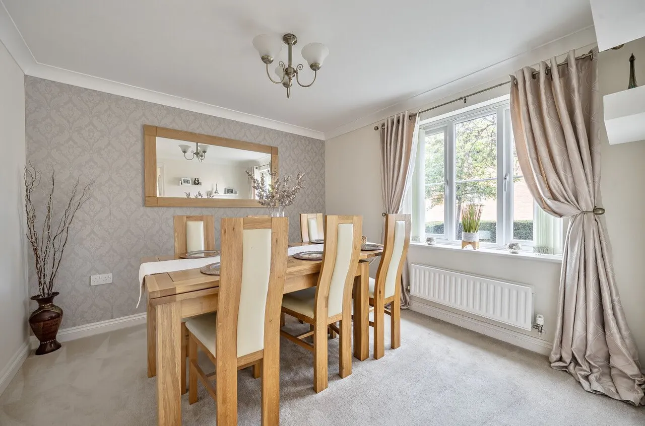 Cresswell Drive, Hilperton, BA14, photo 9