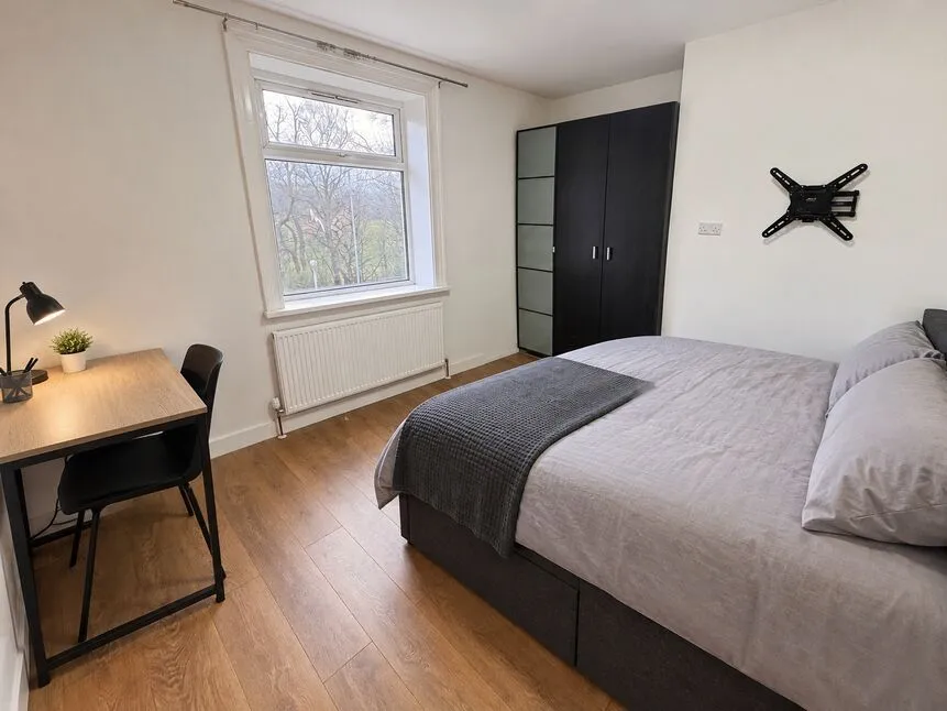 1 bed house to rent, Somerset Road, Huddersfield, HD5
