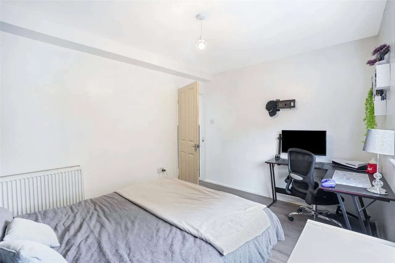 Auchmuty Road, GLENROTHES, Fife, KY7, photo 11