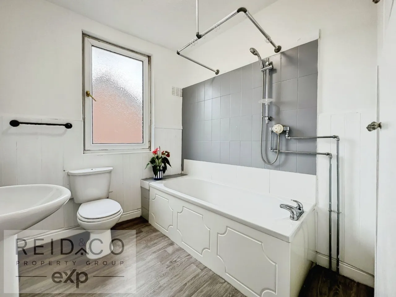 East Street, Leyland, PR25, photo 13