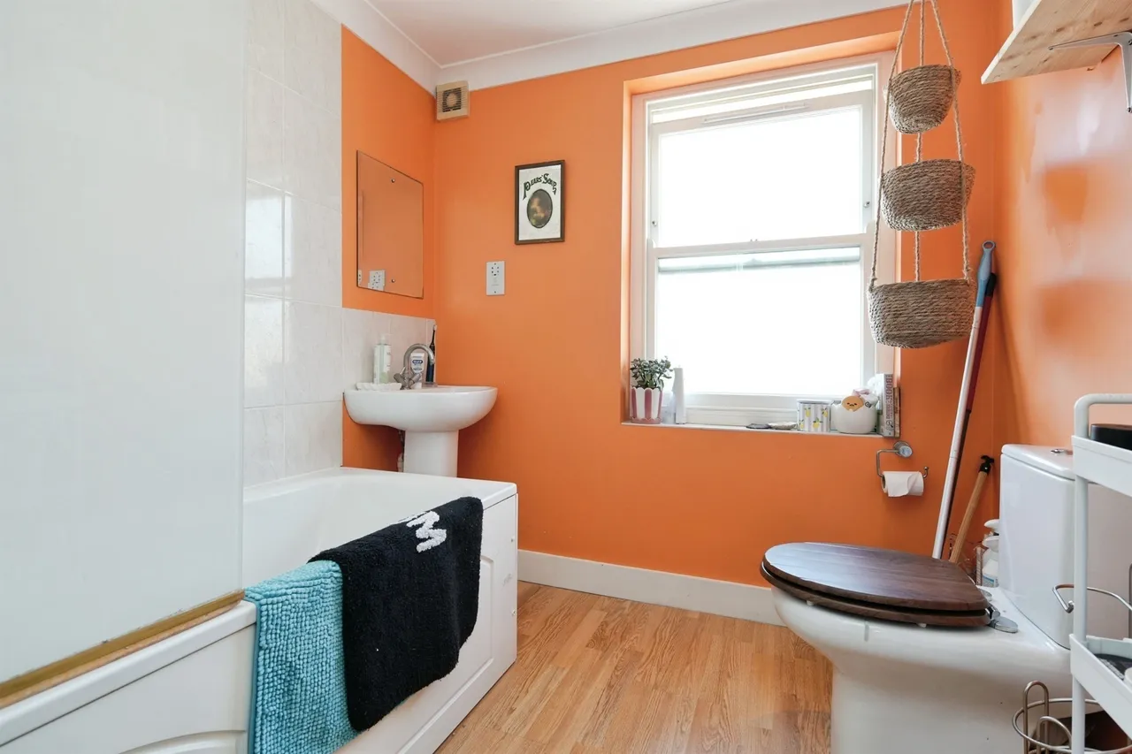 Oriental Place, Brighton, photo 12