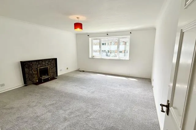 Cedar Court, High Wycombe, HP13, photo 3