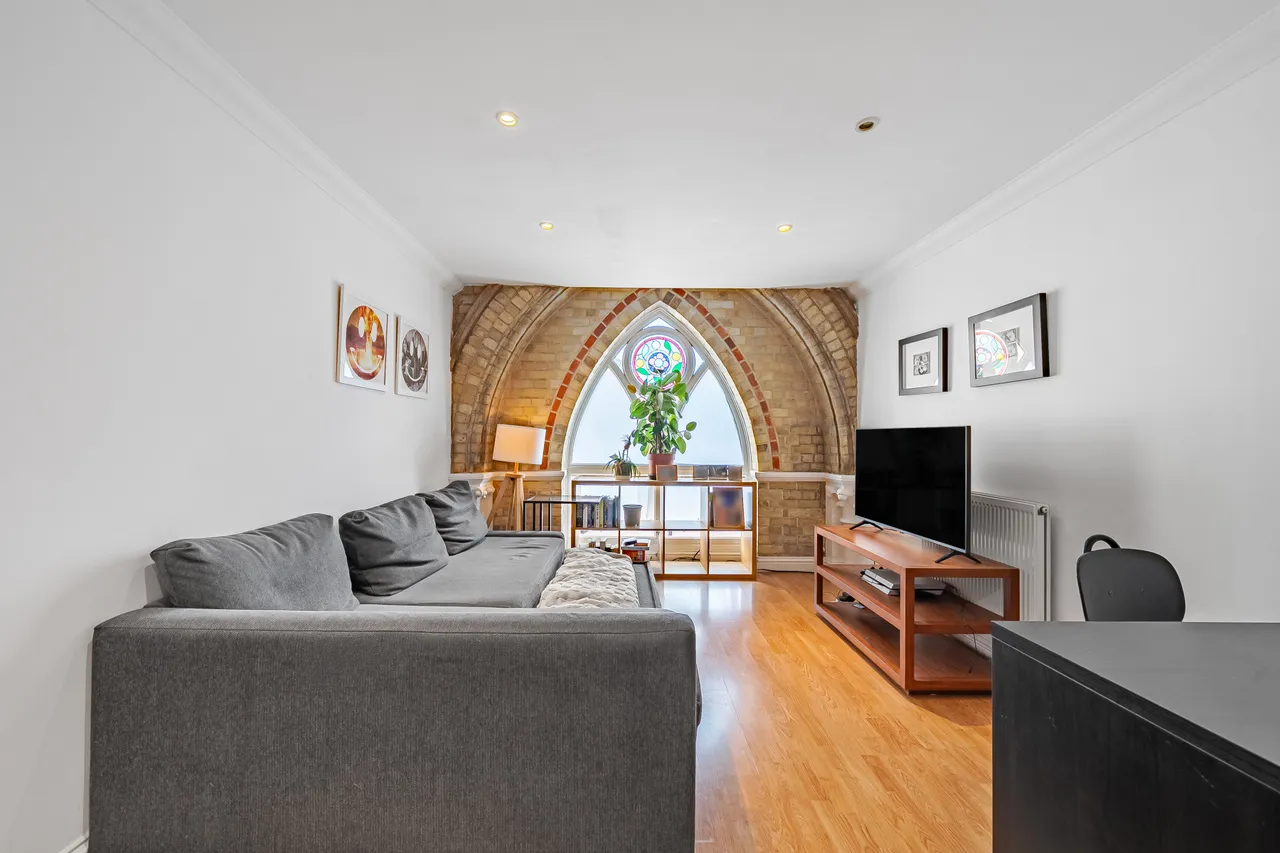 Guildford Street, Chertsey, KT16, photo 7