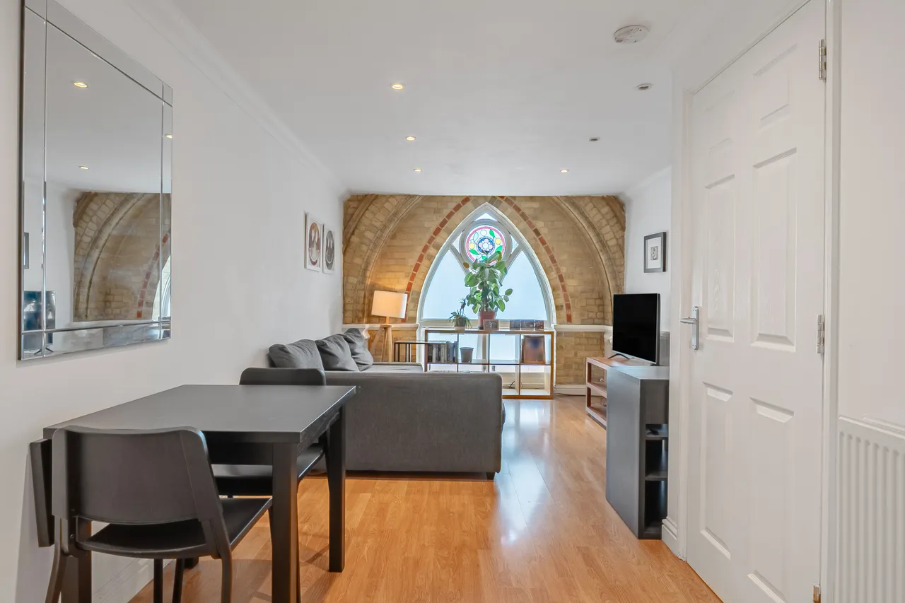 Guildford Street, Chertsey, KT16, photo 6