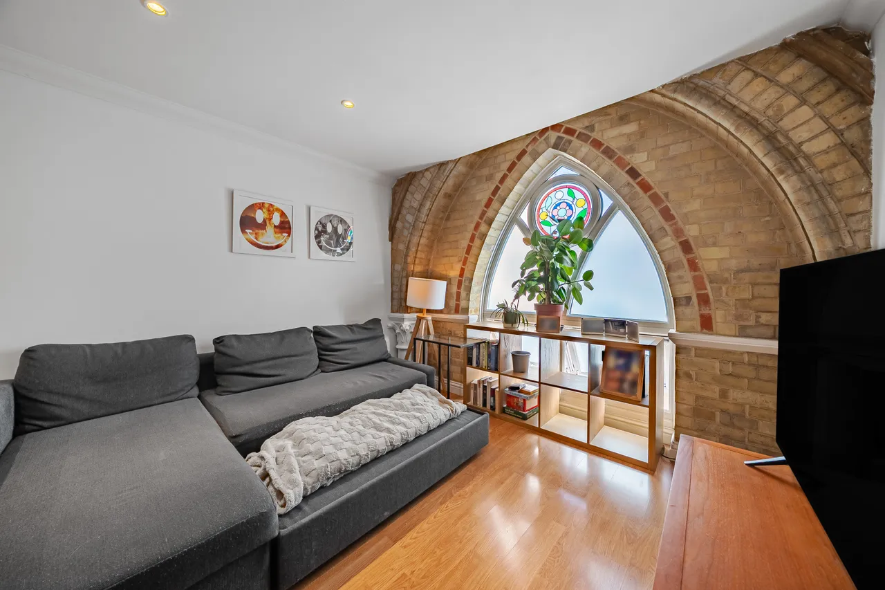 Guildford Street, Chertsey, KT16, photo 5