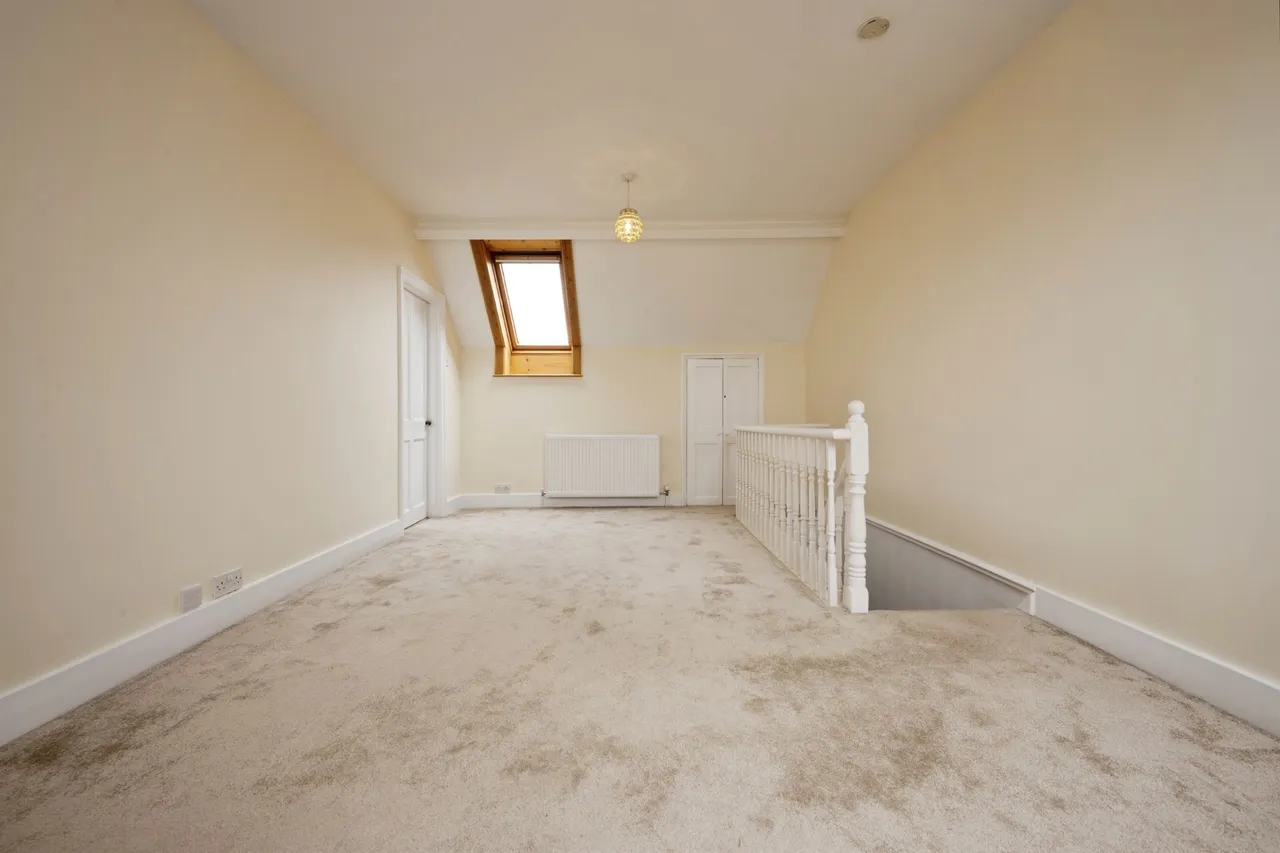 Beverley Crescent, Bedford, MK40, photo 14