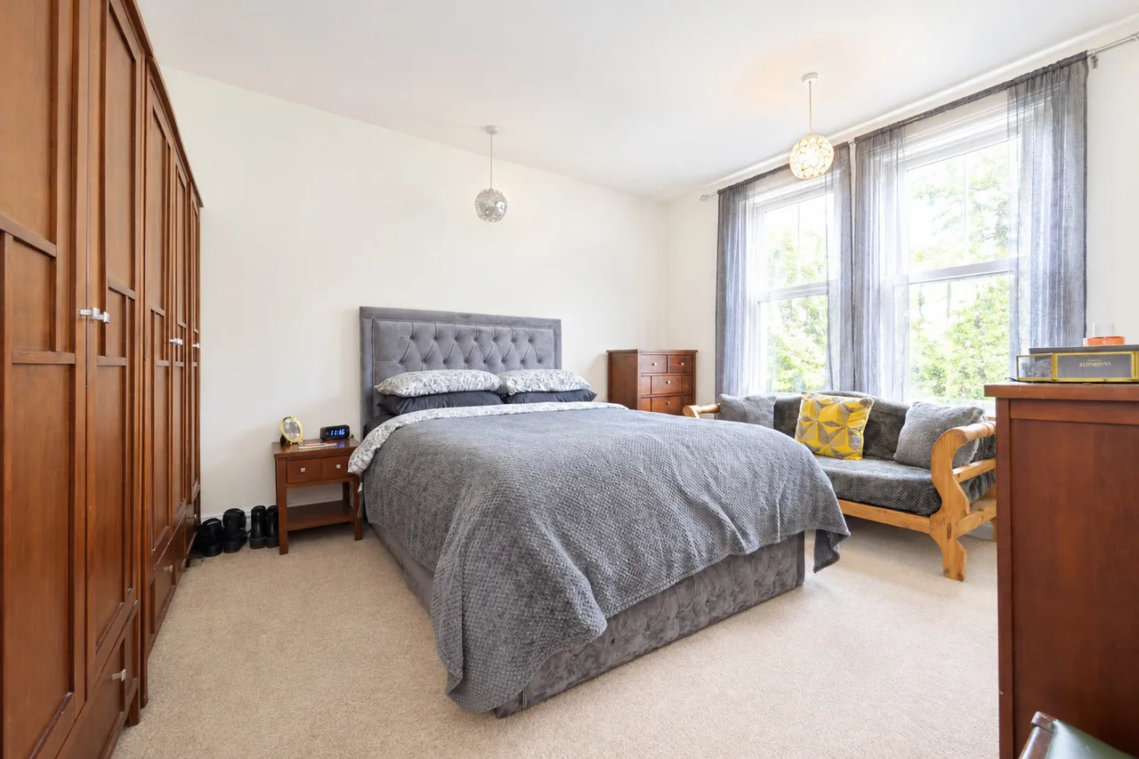 Beverley Crescent, Bedford, MK40, photo 11