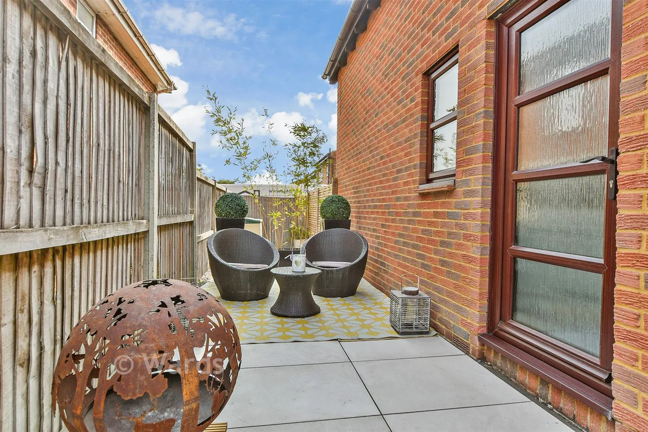 Little John Avenue, Walderslade, ME5, photo 17