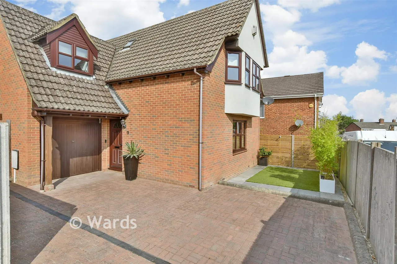 Little John Avenue, Walderslade, ME5, photo 22