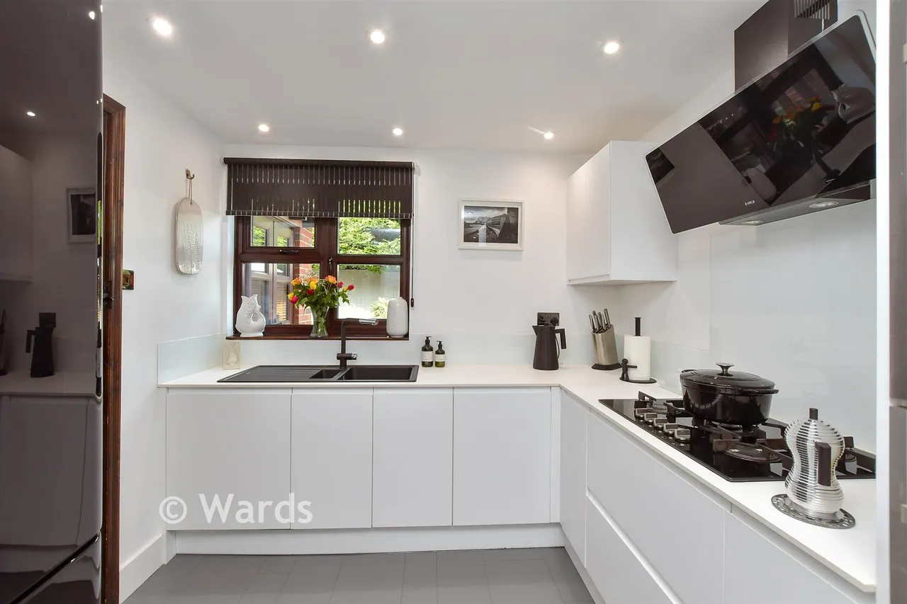 Little John Avenue, Walderslade, ME5, photo 4