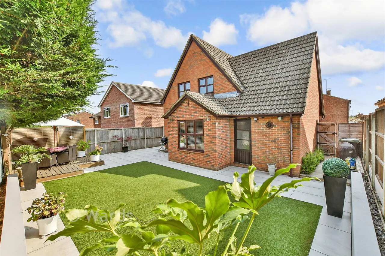Little John Avenue, Walderslade, ME5, photo 21
