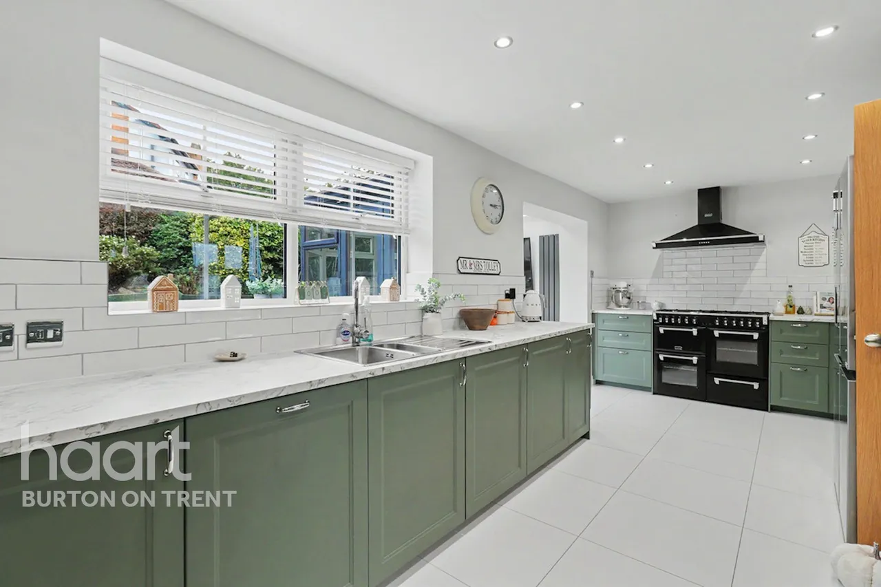 Kinver Road, Burton-On-Trent, DE15, photo 8
