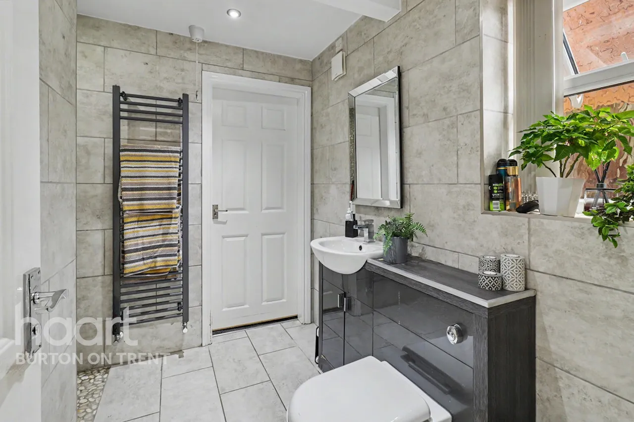 Kinver Road, Burton-On-Trent, DE15, photo 13