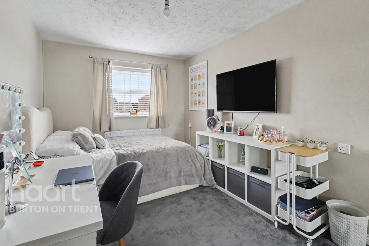Kinver Road, Burton-On-Trent, DE15, photo 14