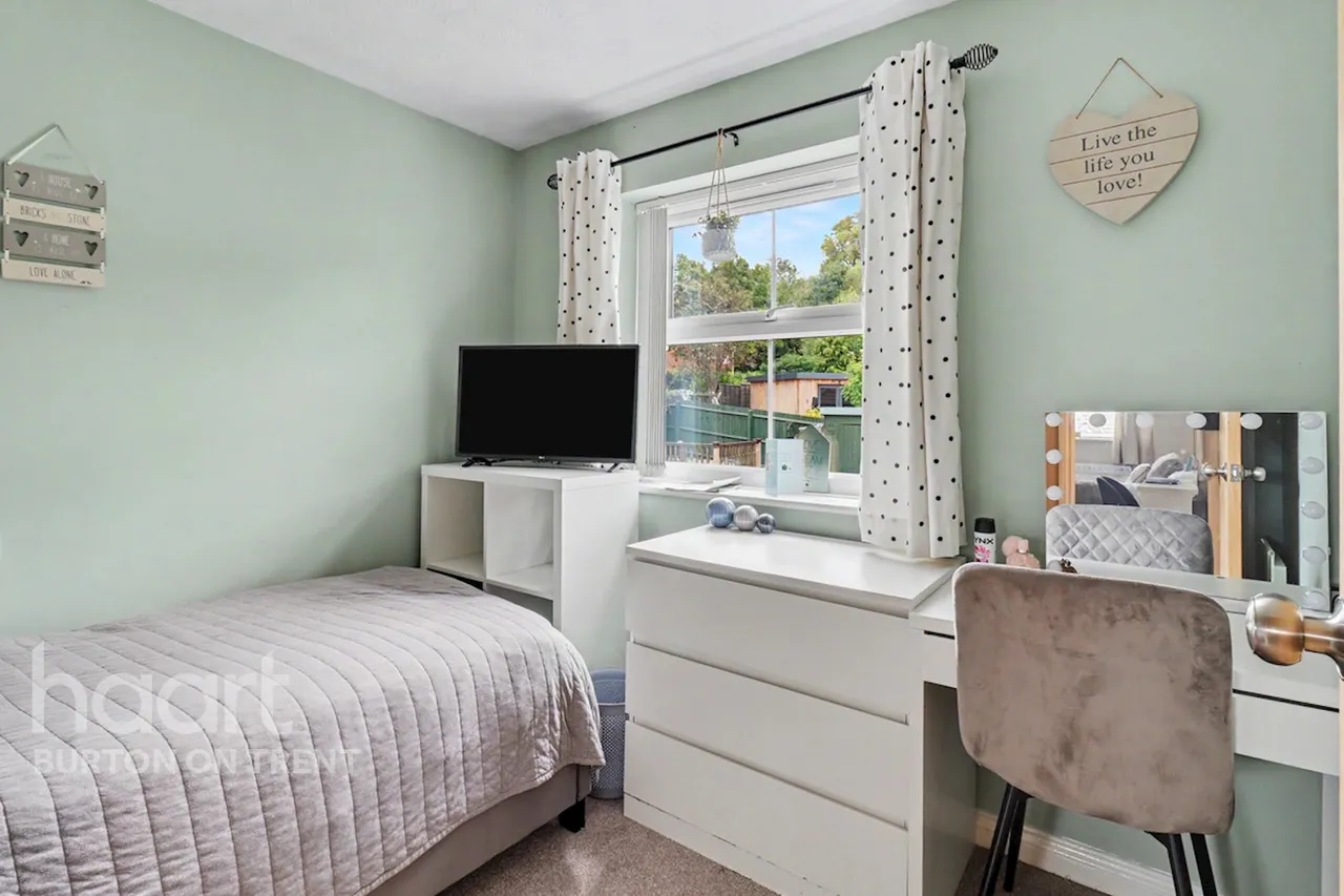 Kinver Road, Burton-On-Trent, DE15, photo 15