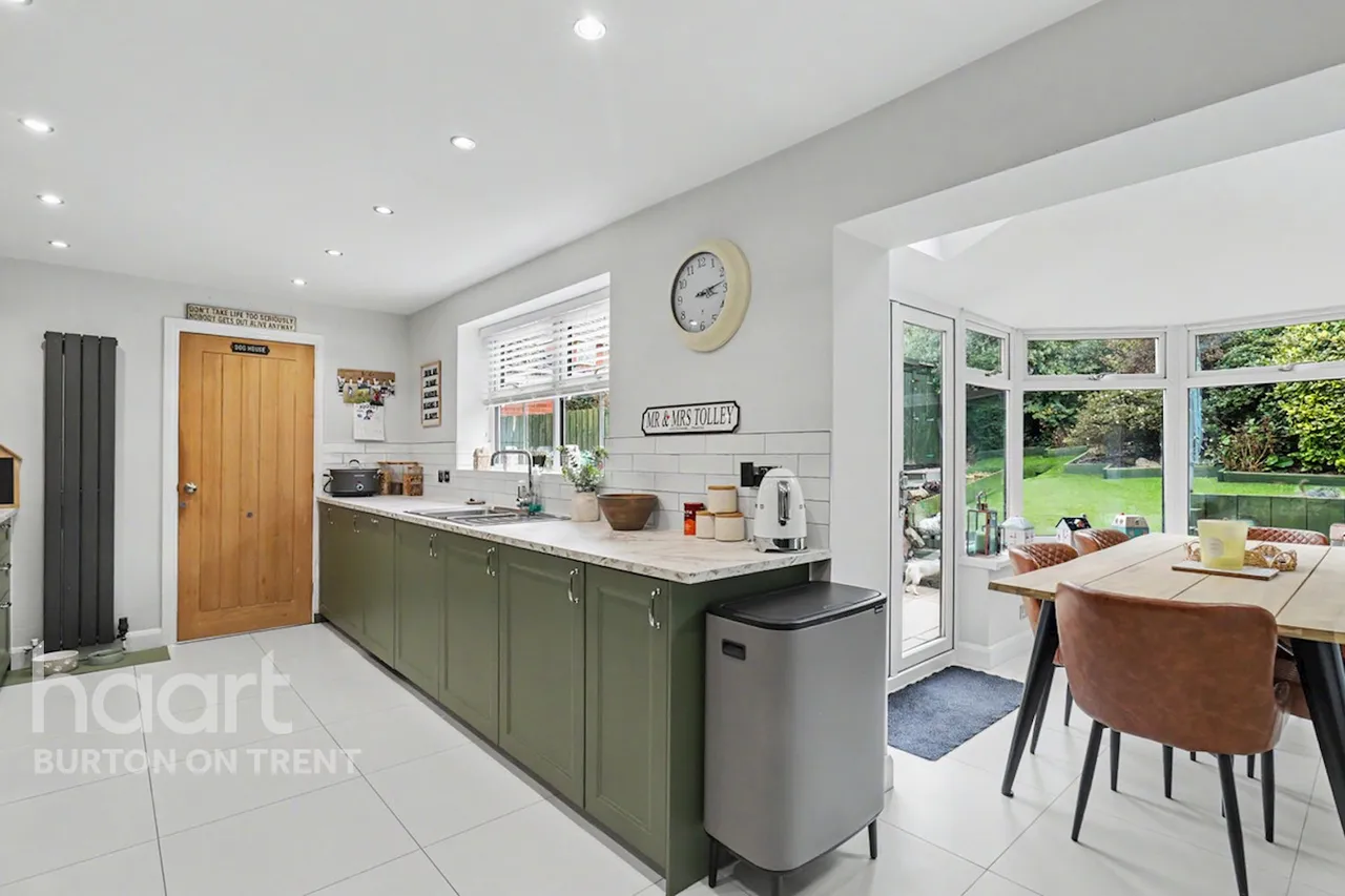 Kinver Road, Burton-On-Trent, DE15, photo 6