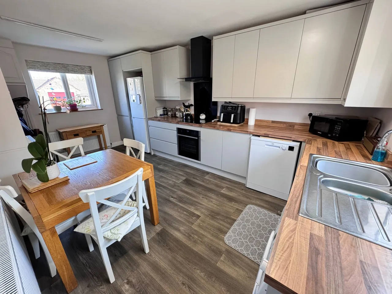 Thornbrook Road, High Peak, photo 6