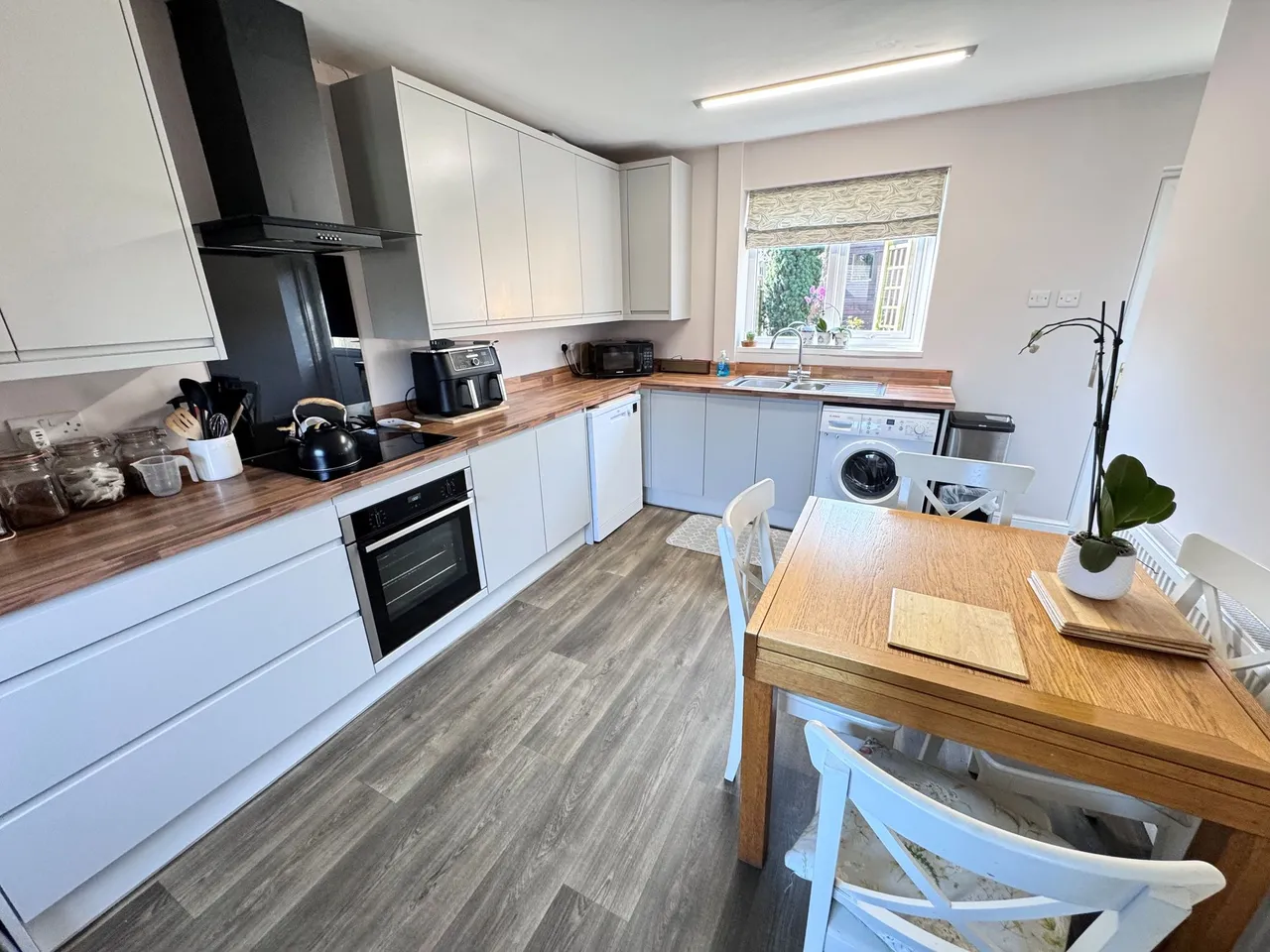 Thornbrook Road, High Peak, photo 8