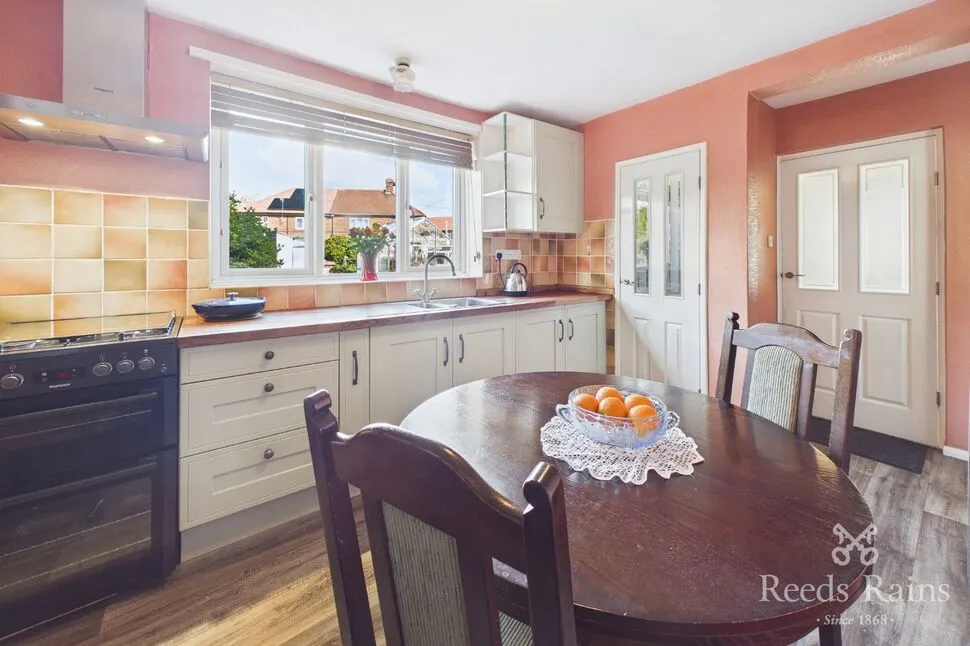 Lumley Avenue, Castleford, WF10, photo 4