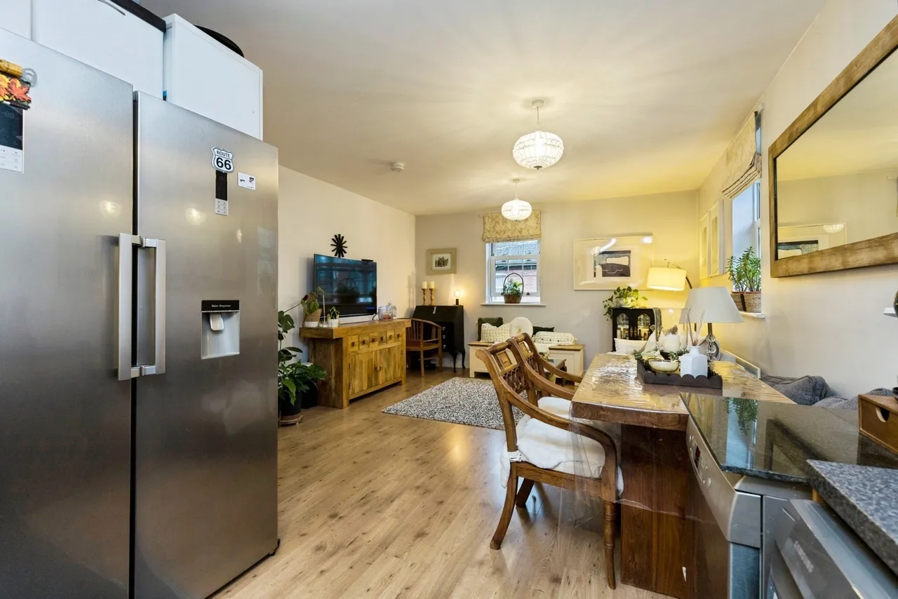 Oak Road, Crawley, RH11, photo 16