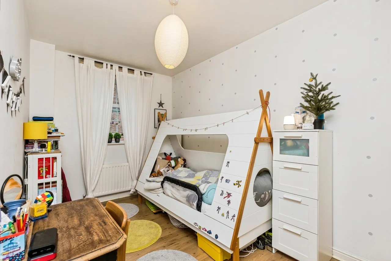 Oak Road, Crawley, RH11, photo 8