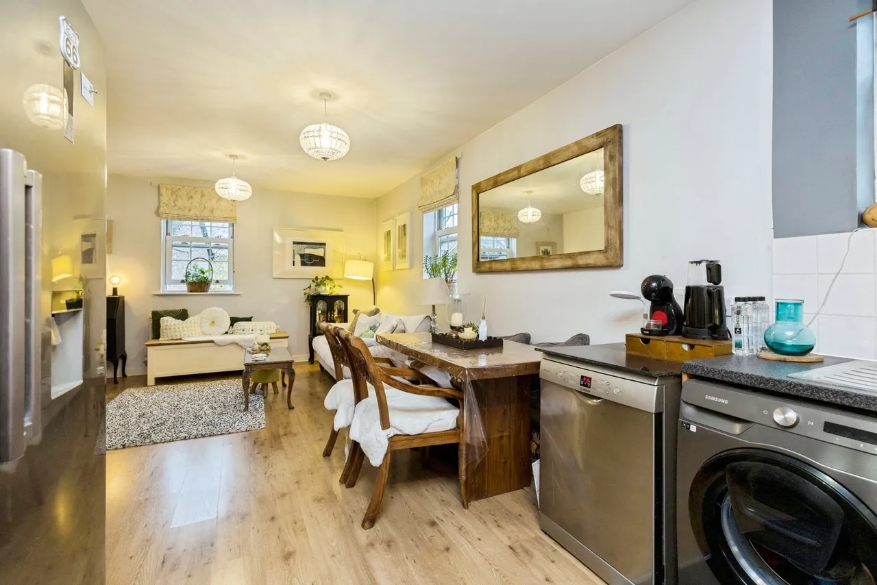 Oak Road, Crawley, RH11, photo 11