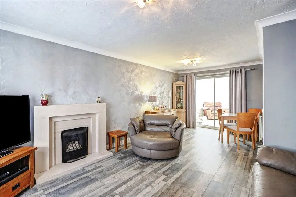 St. Marys Drive, West Rainton, DH4, photo 2