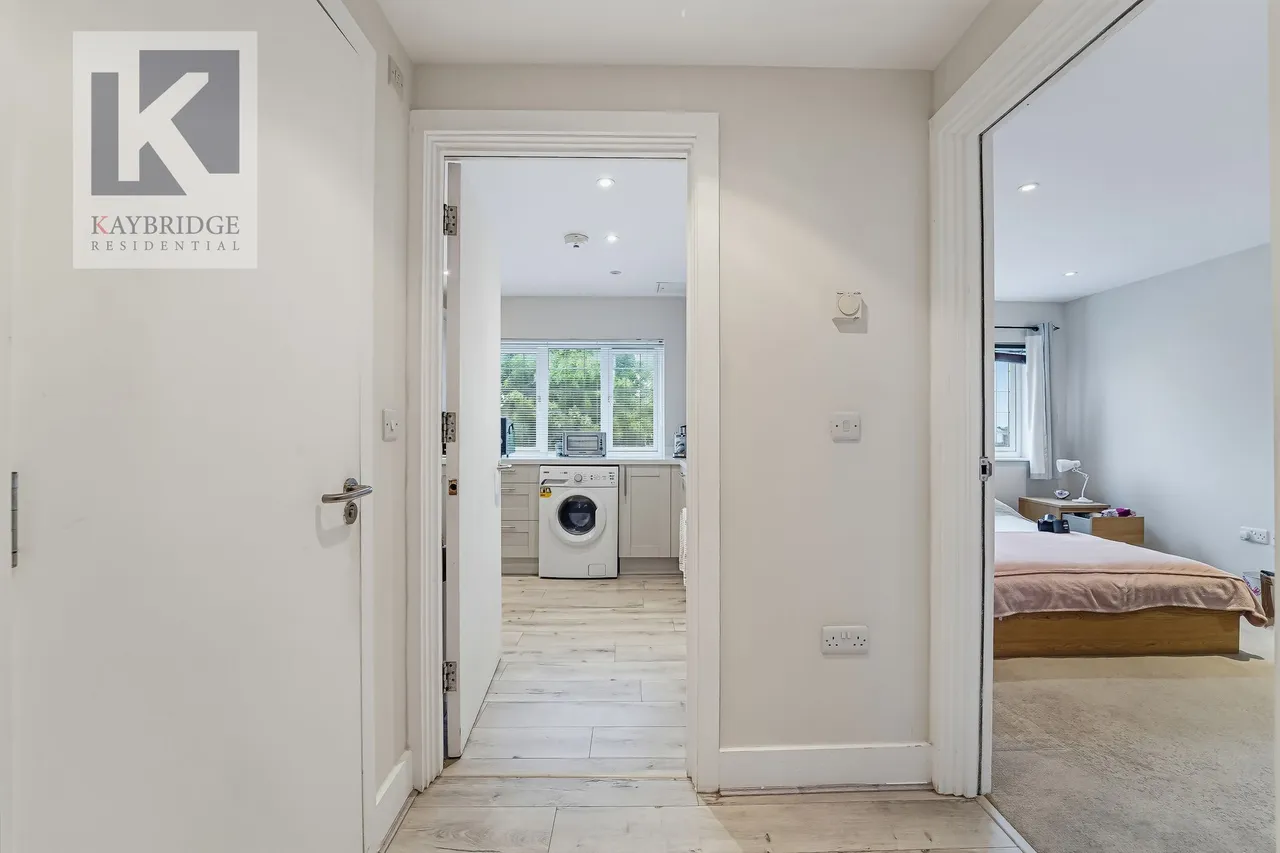 Ruxley Lane, Epsom, KT19, photo 5