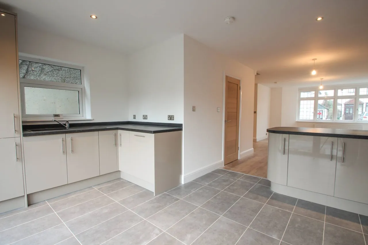 Fairwater Avenue, Welling, photo 5