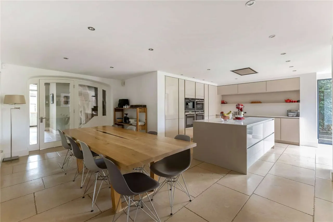 Station Road, Fladbury, Pershore, Worcestershire, WR10 2QW, photo 10