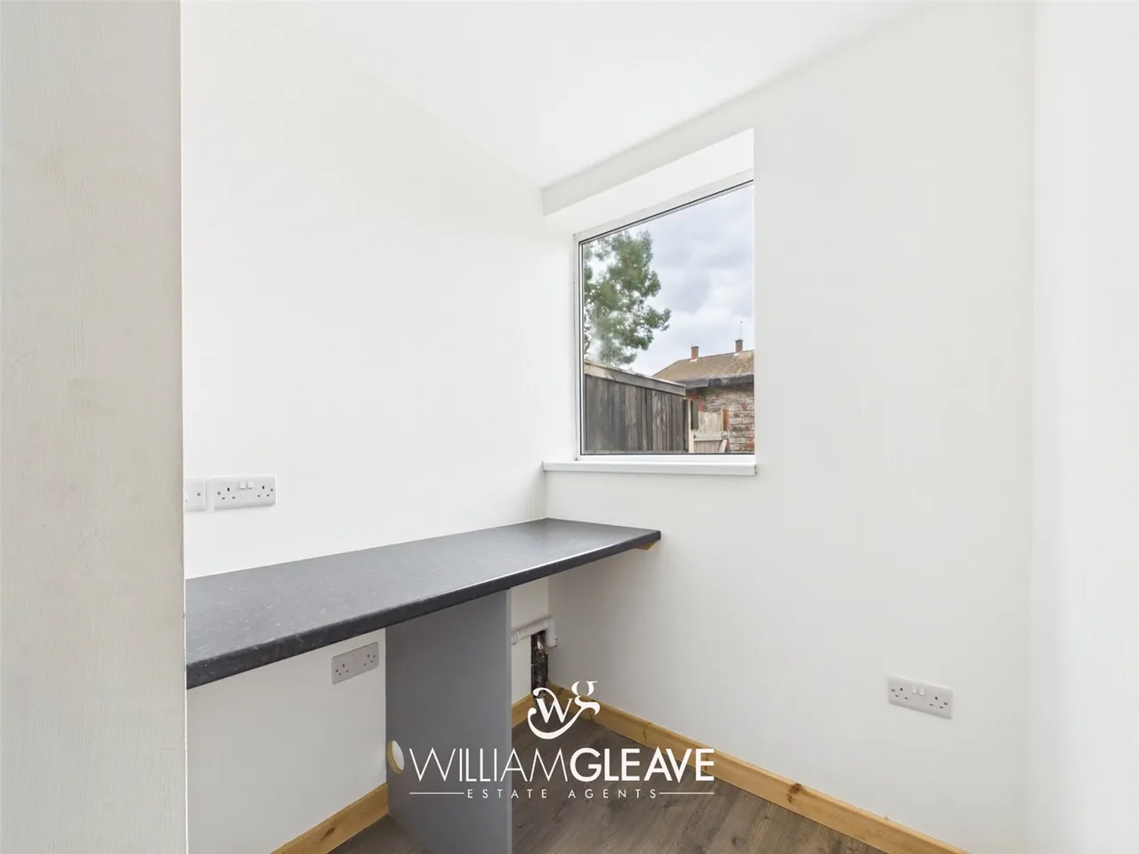 Fron Road, Connah's Quay, Deeside, Flintshire, CH5 4PH, photo 12