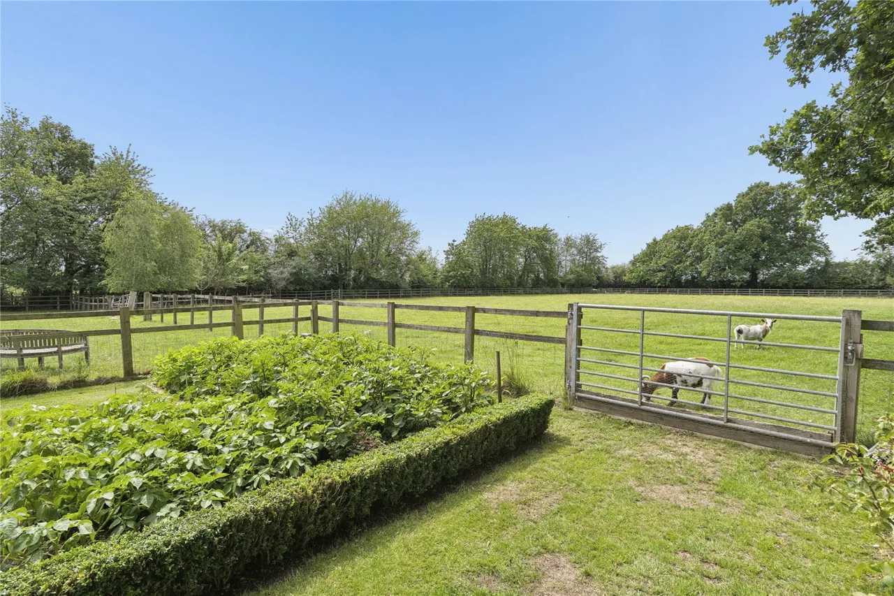 Chesham, Buckinghamshire, photo 43