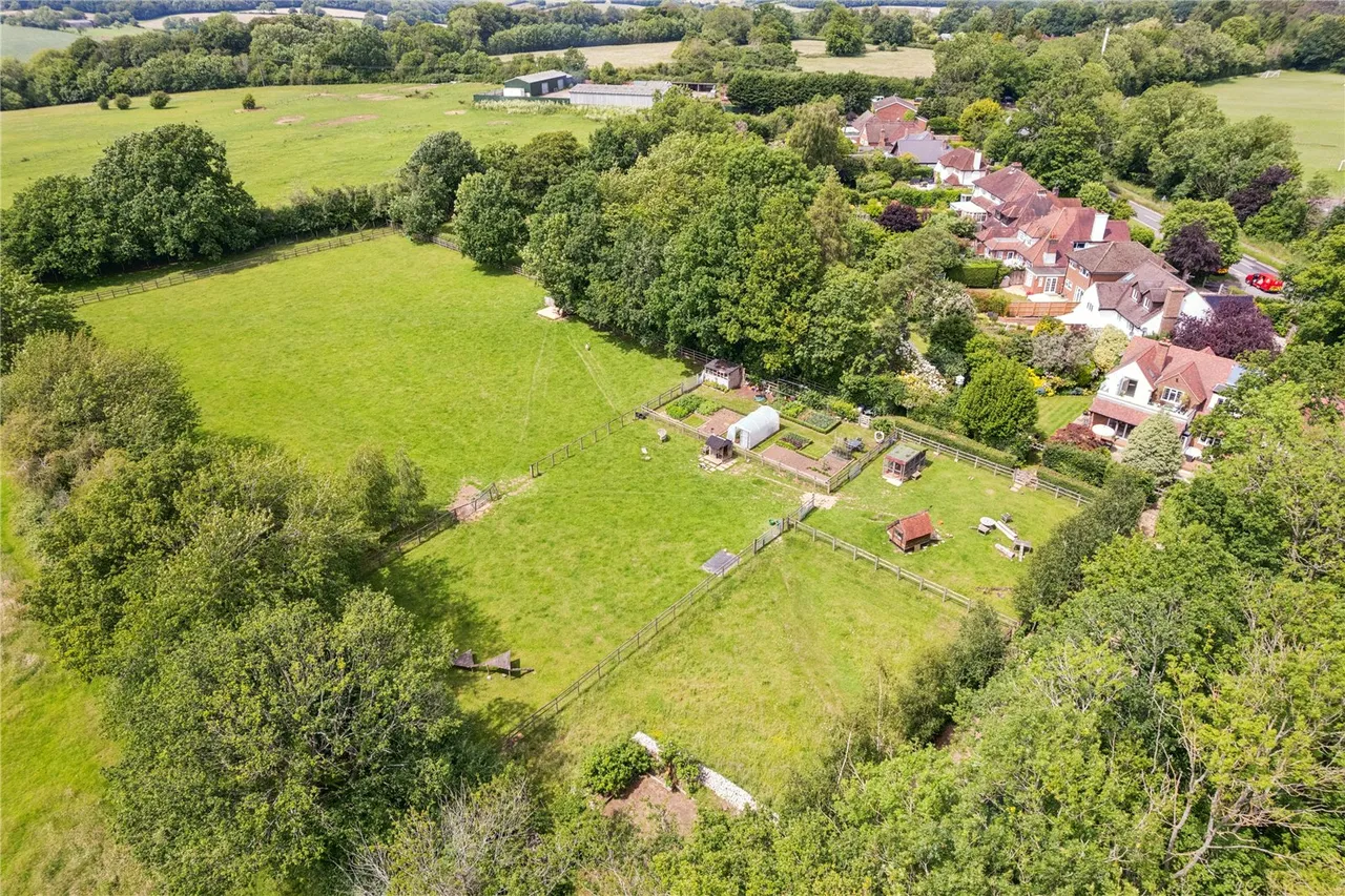 Chesham, Buckinghamshire, photo 40
