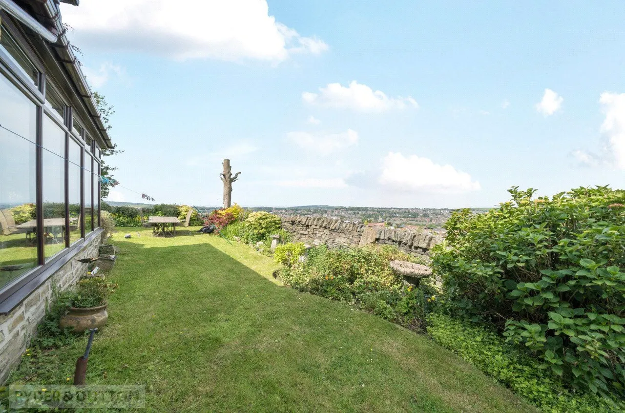 Grains Road, Shaw, OL2, photo 21