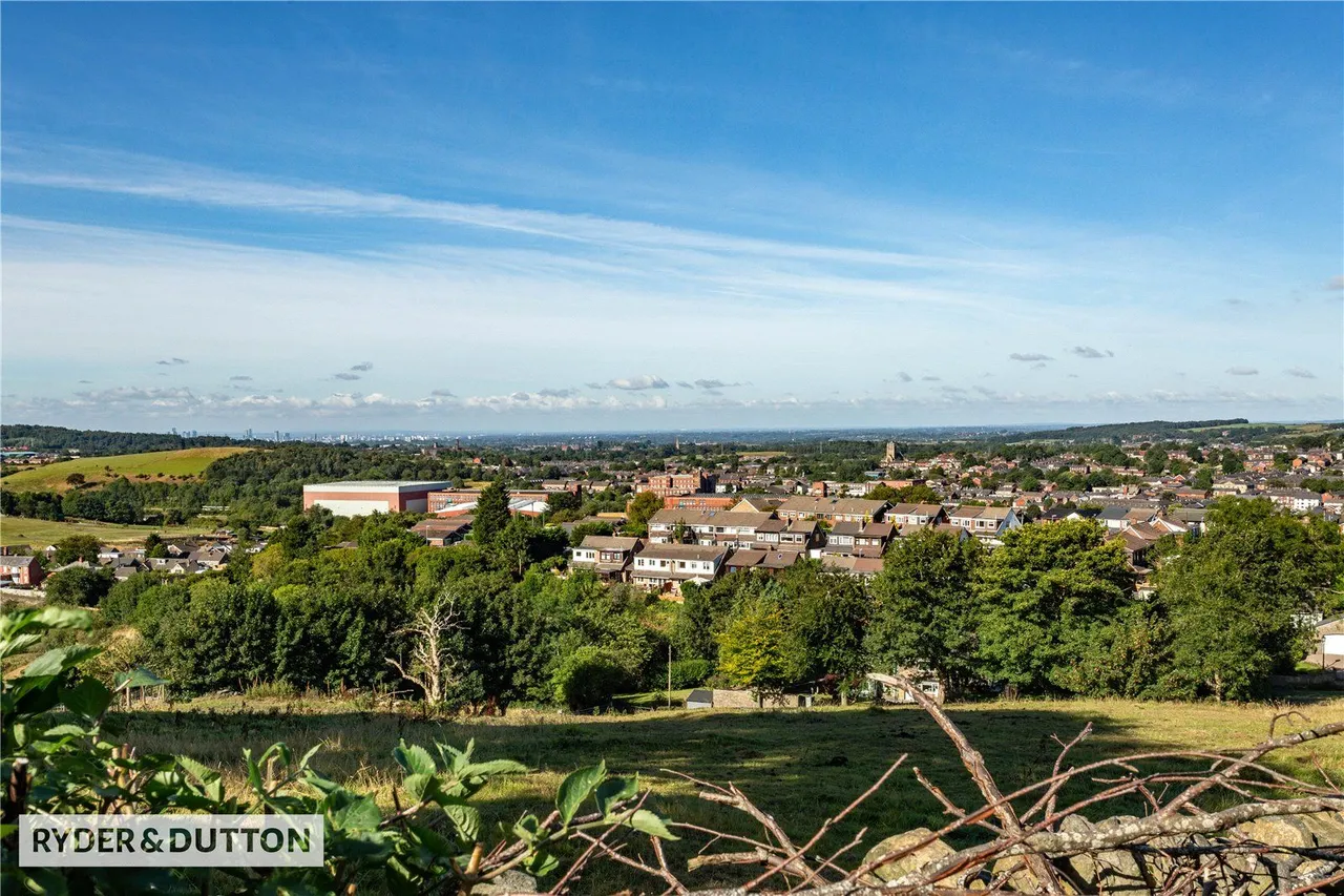 Grains Road, Shaw, OL2, photo 29