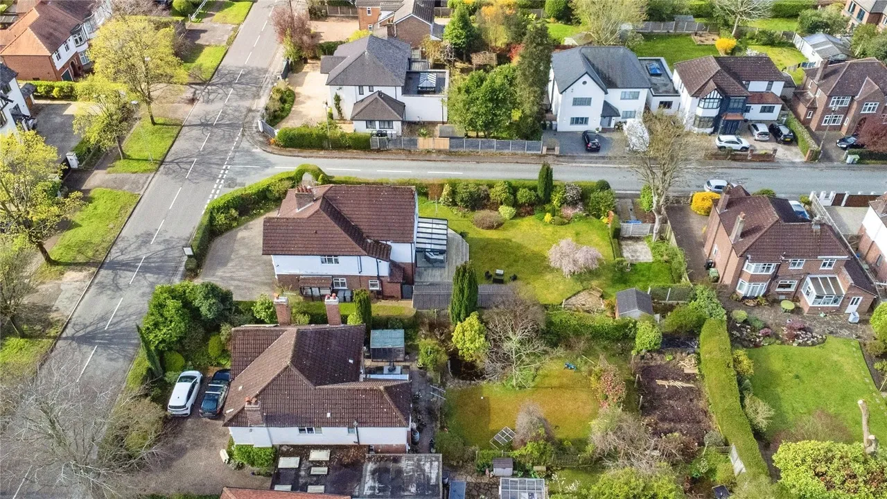 Knutsford Road, Wilmslow, Cheshire, SK9, photo 23