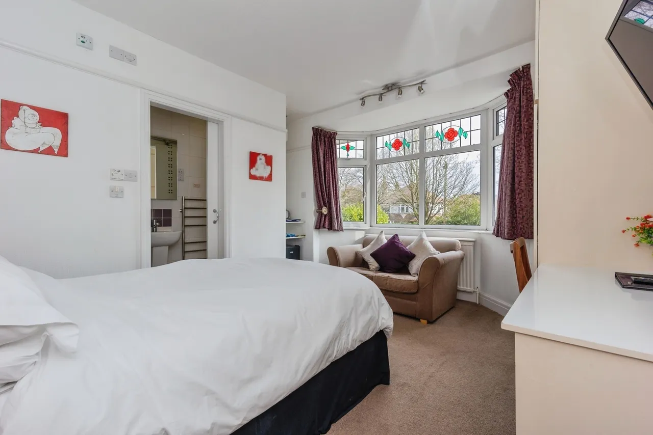 Knutsford Road, Wilmslow, Cheshire, SK9, photo 14