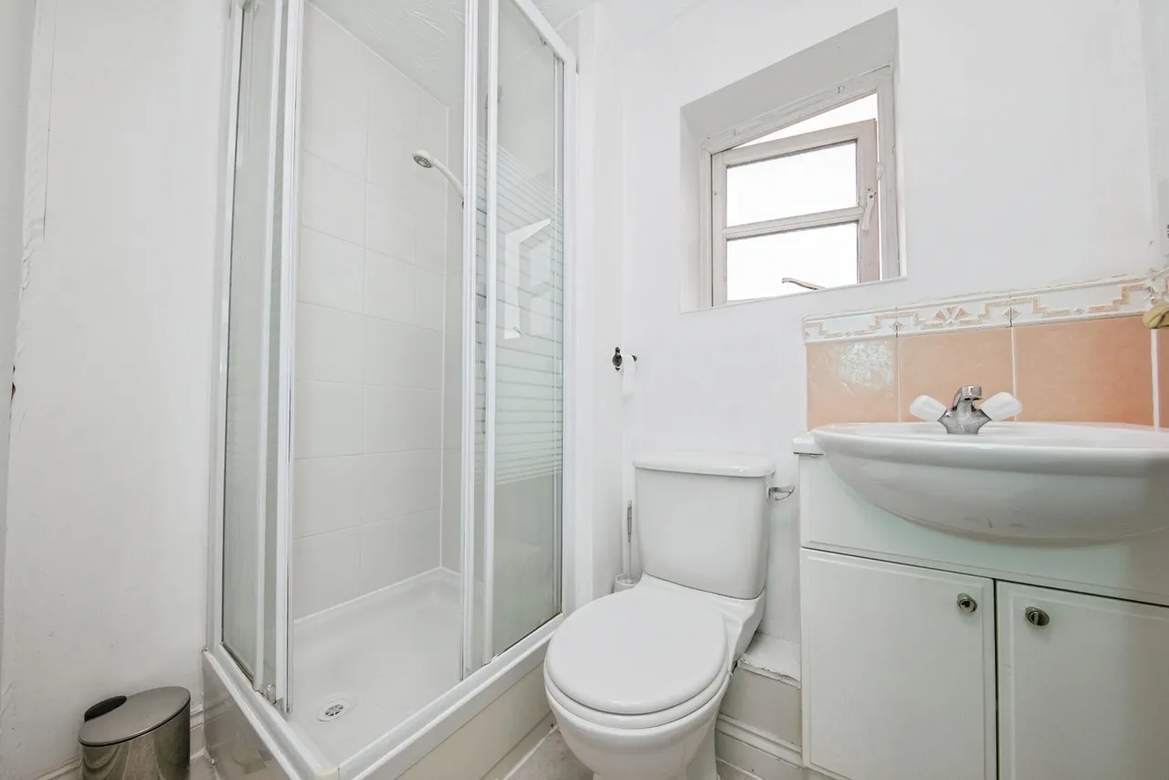 Hatcher Crescent, COLCHESTER, Essex, CO2, photo 9