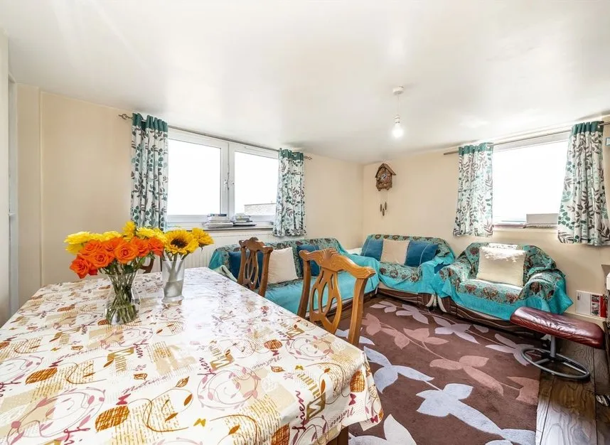 Partridge Way, Wood Green, N22, photo 2