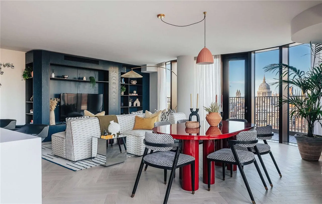 3 bed new development for sale — Triptych Bankside, 185 Park Street, London, SE1 9BL