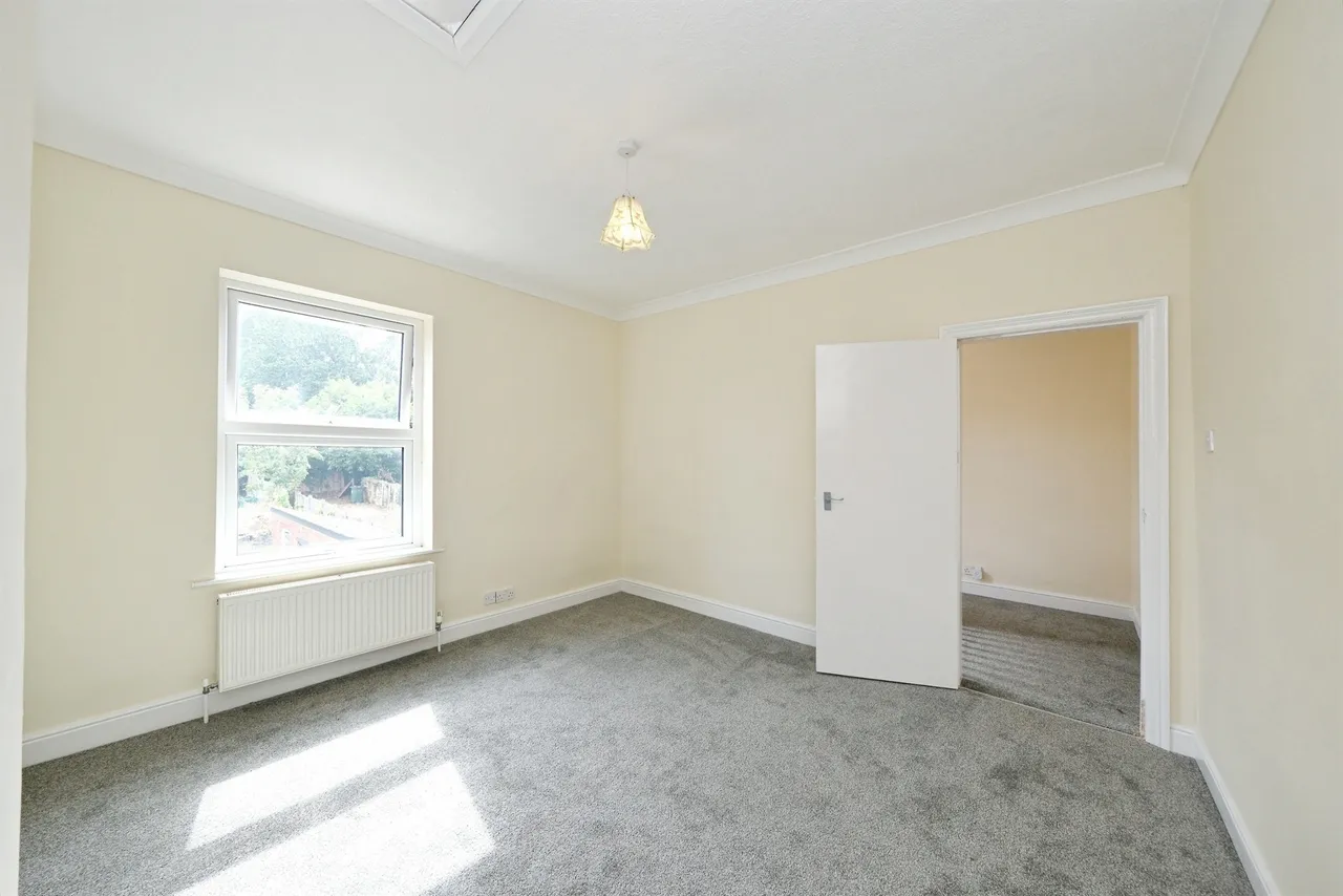 Marshall Street, Heanor, DE75, photo 15