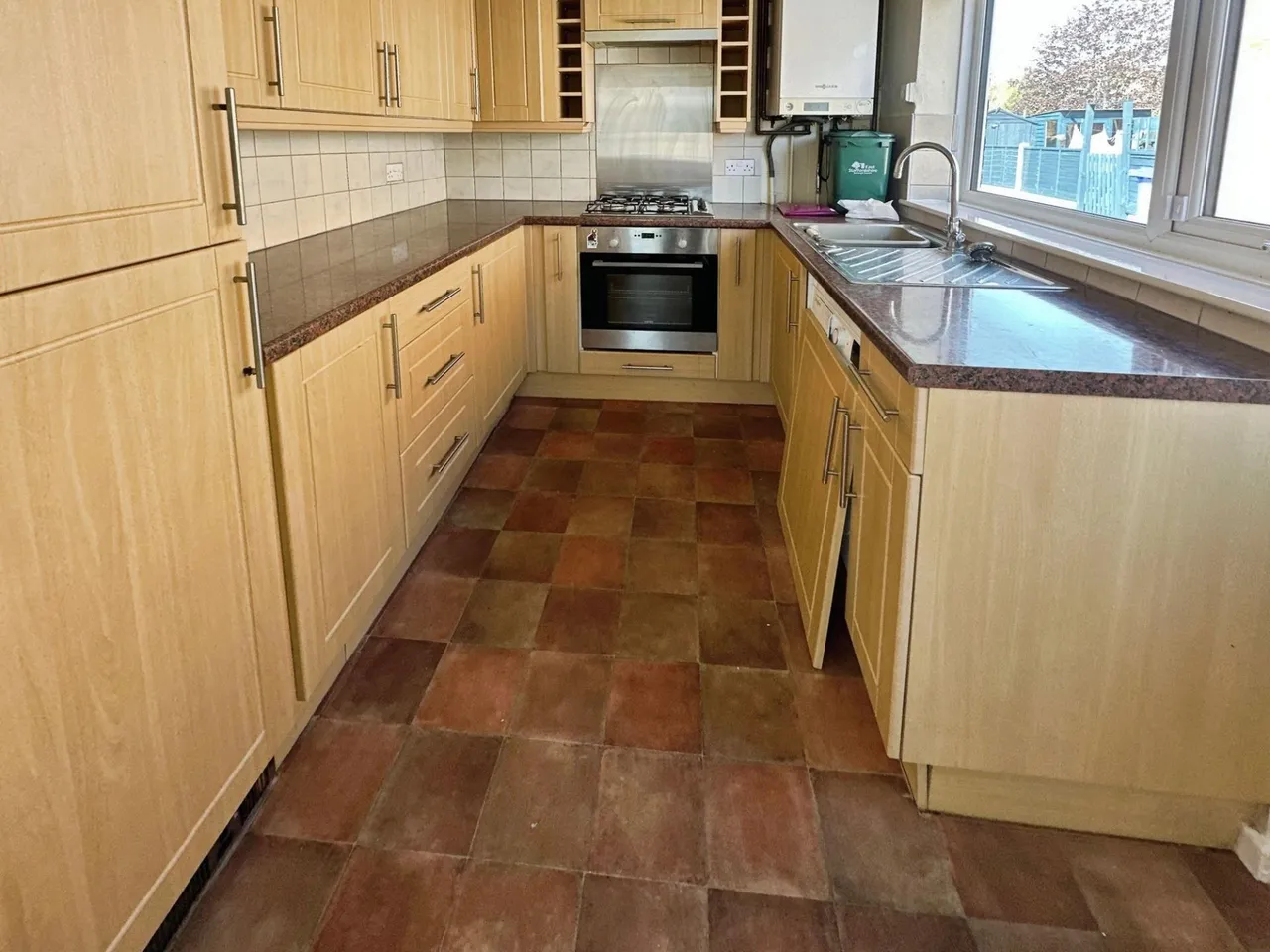 Spring Farm Road, Burton-On-Trent, DE15, photo 4