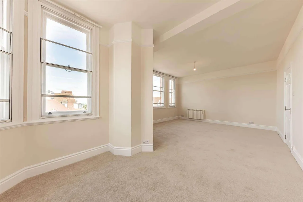 Eastern Esplanade, Margate, Kent, CT9 3AA, photo 17